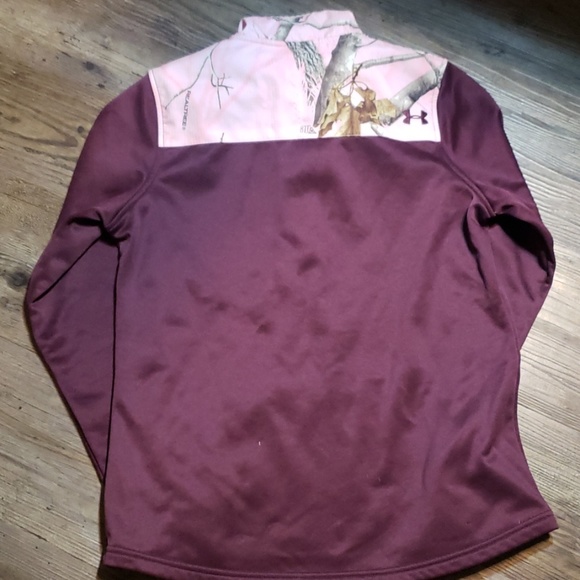 NWOT Under Armour pullover - Picture 3 of 3